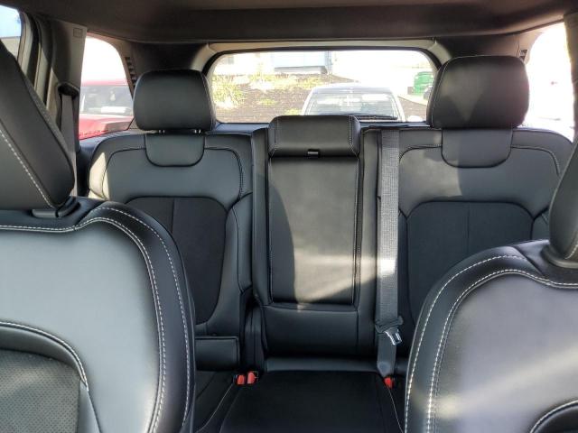 Jeep Grand Cherokee Laredo Image 8