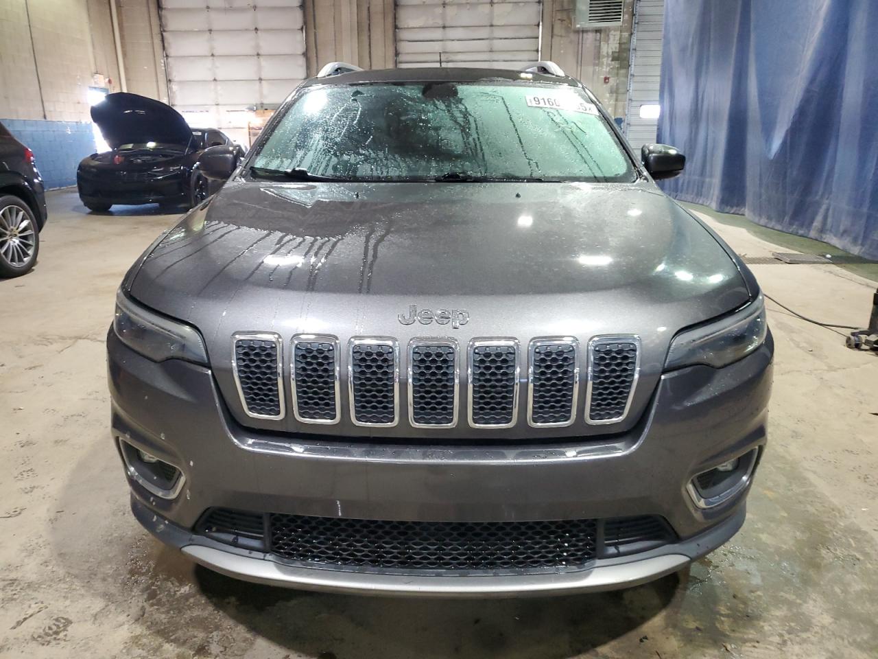 Jeep Grand Cherokee Limited Image 3