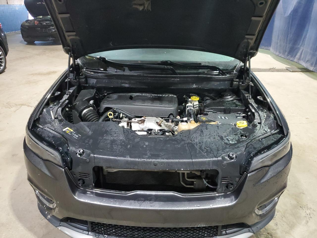 Jeep Grand Cherokee Limited Image 12