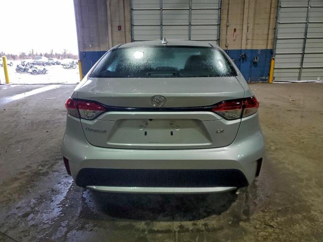 Toyota Corolla Le Image 8