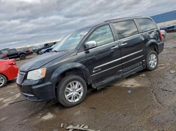  Salvage Chrysler Minivan