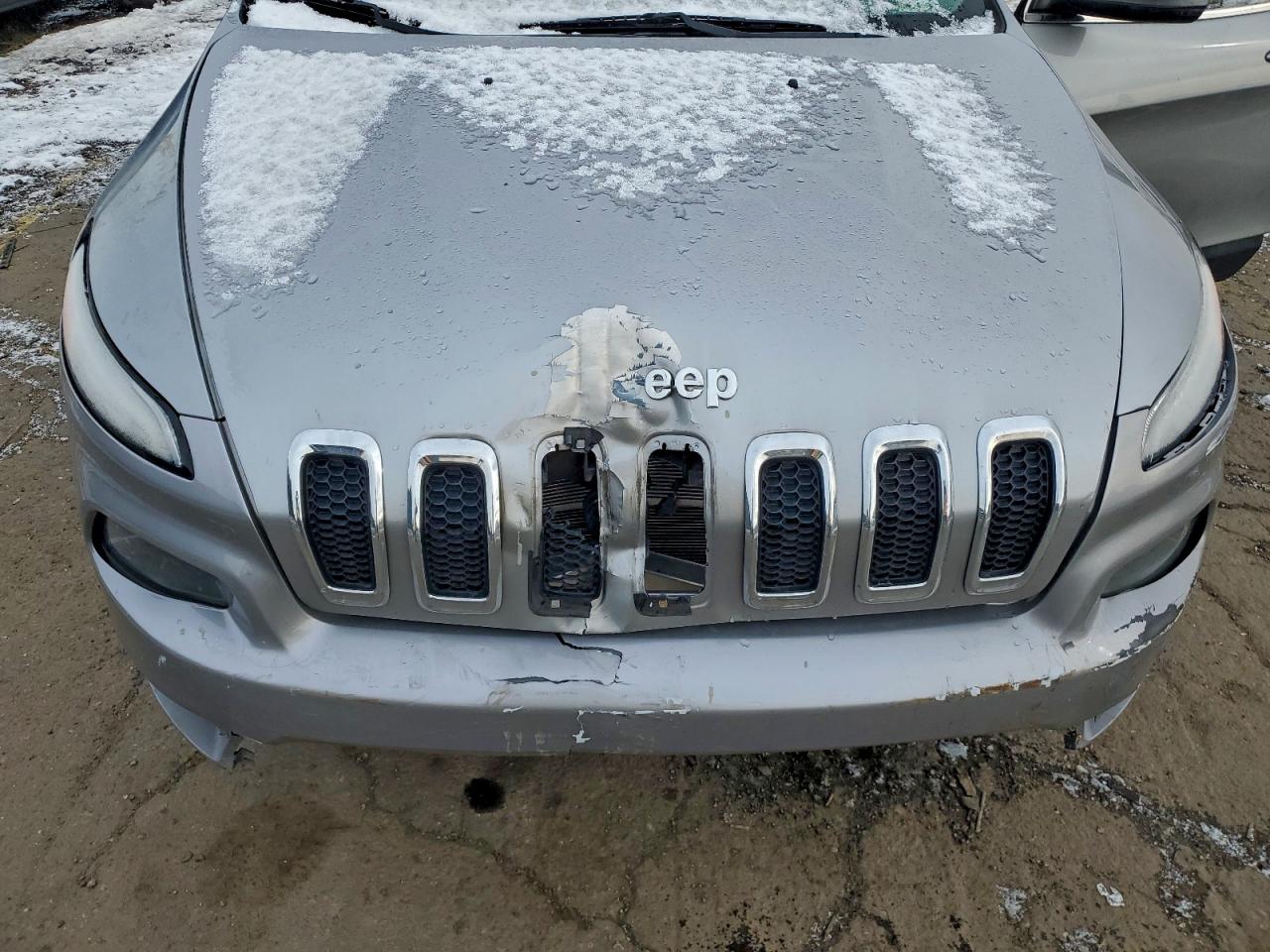 Jeep Grand Cherokee Limited Image 9