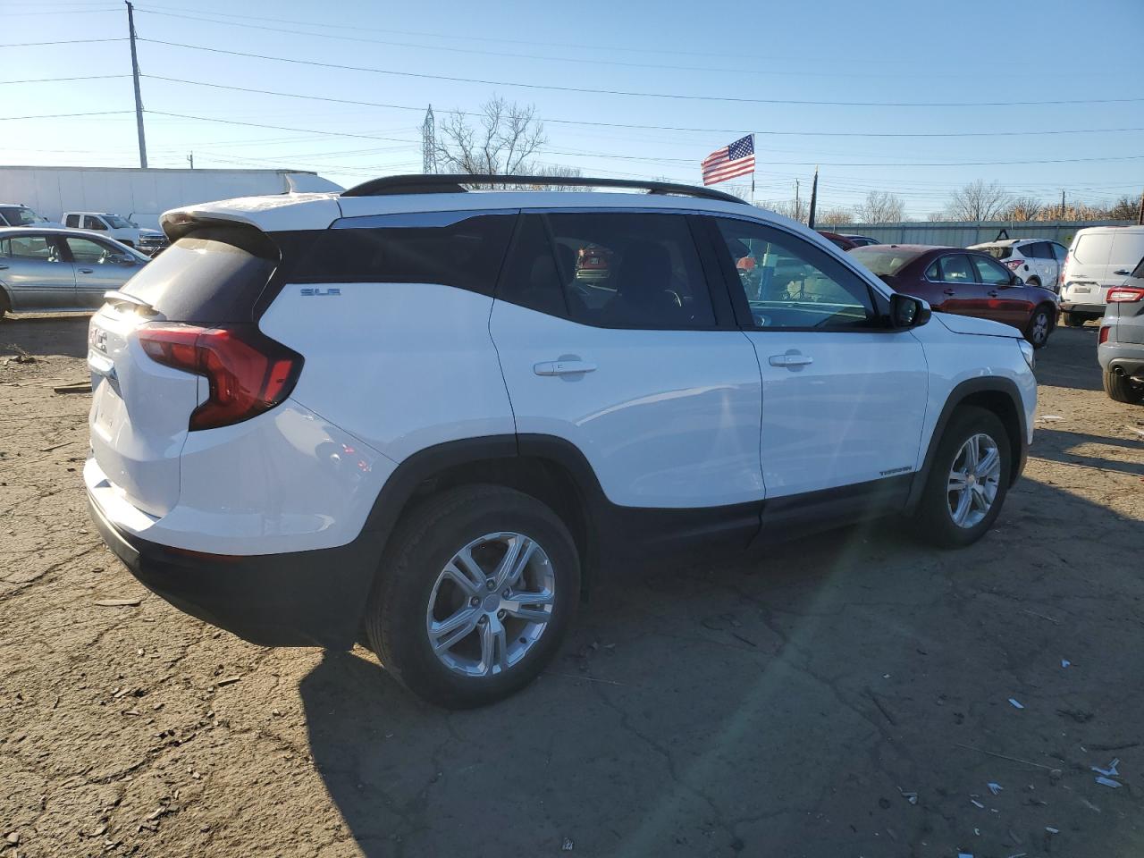 GMC Terrain Sle Image 2