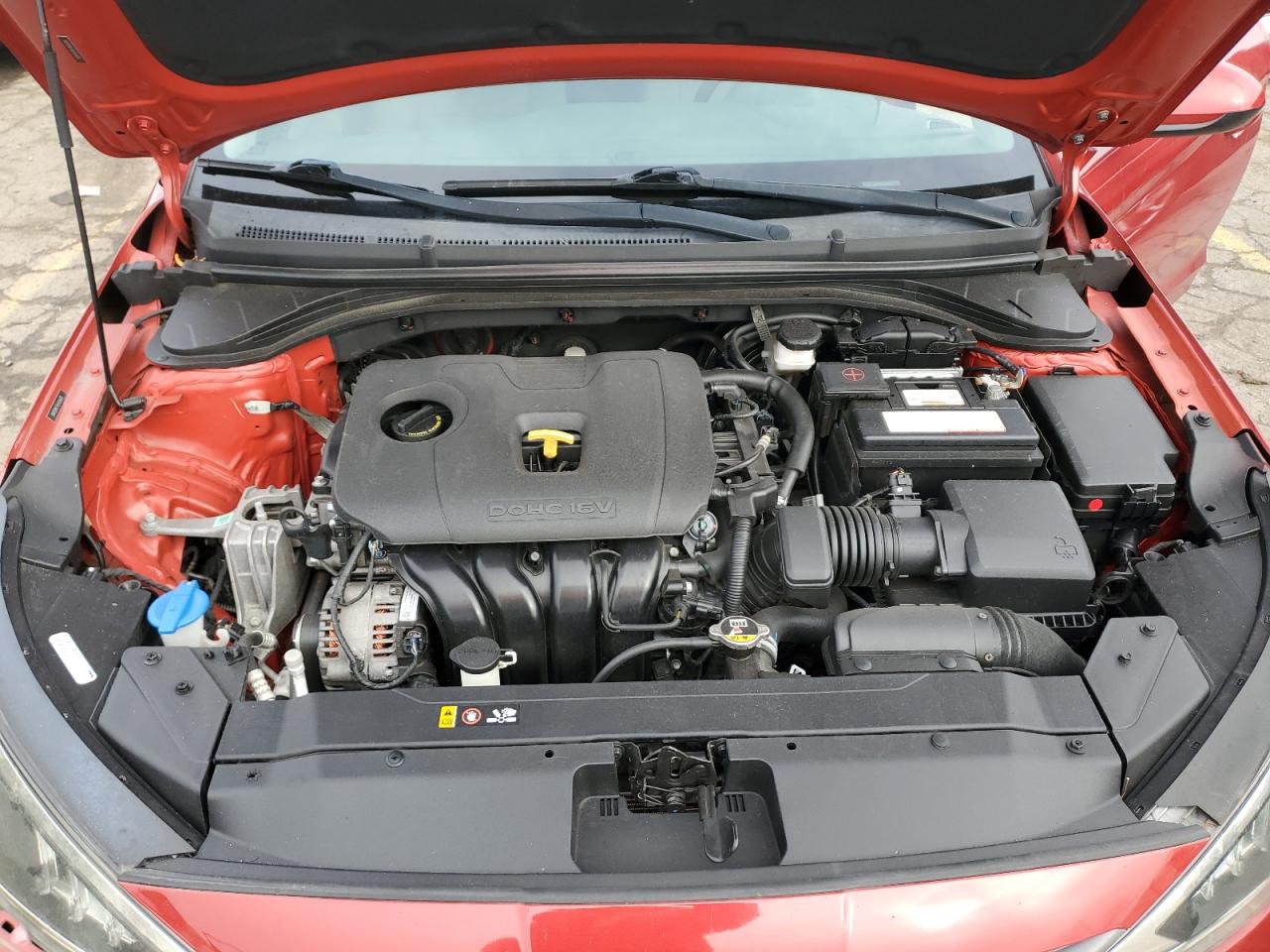 Hyundai ELANTRA Sel Image 12