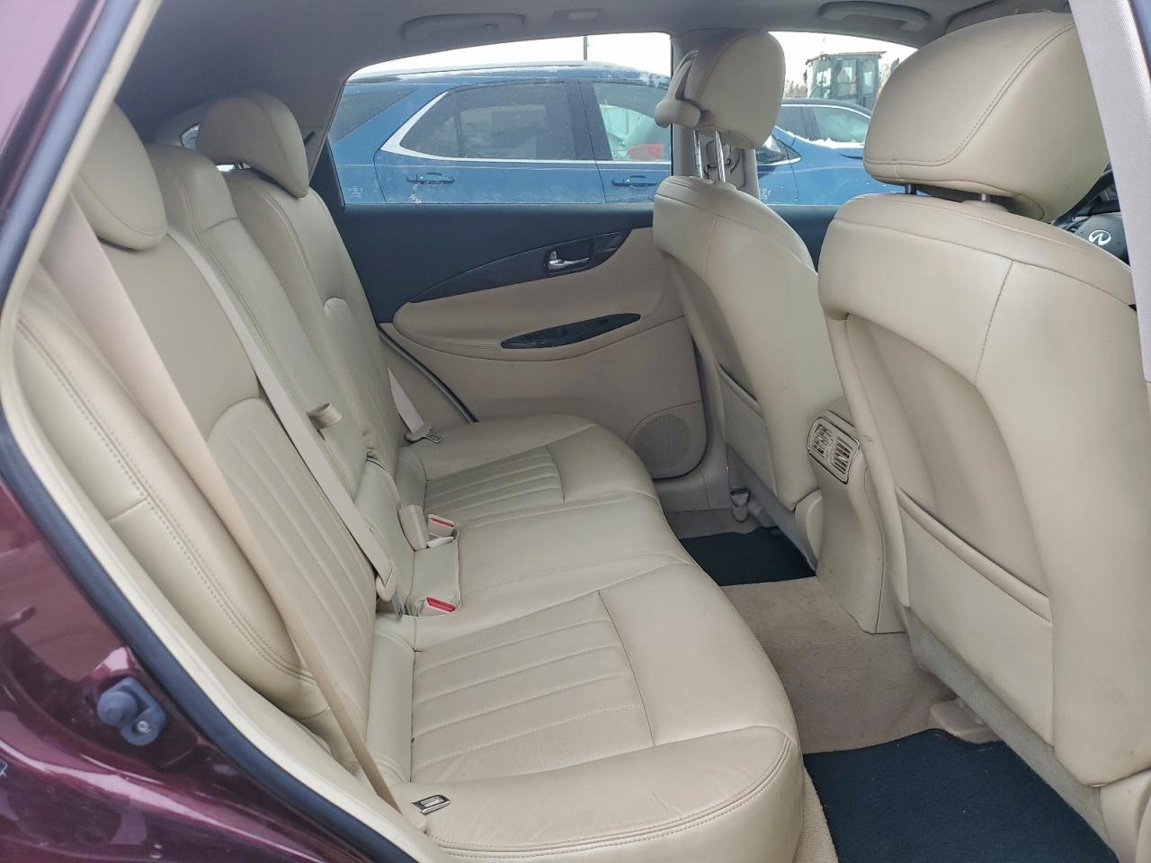 INFINITI Qx Image 8