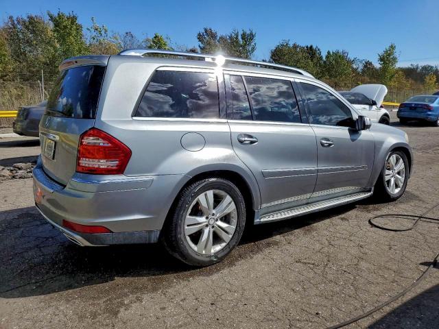 Mercedes-Benz G-Class 350 Bluetec Image 10