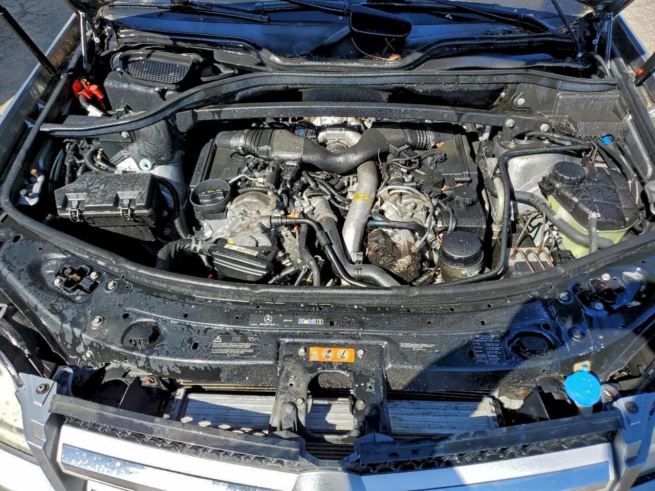 Mercedes-Benz G-Class 350 Bluetec Image 12