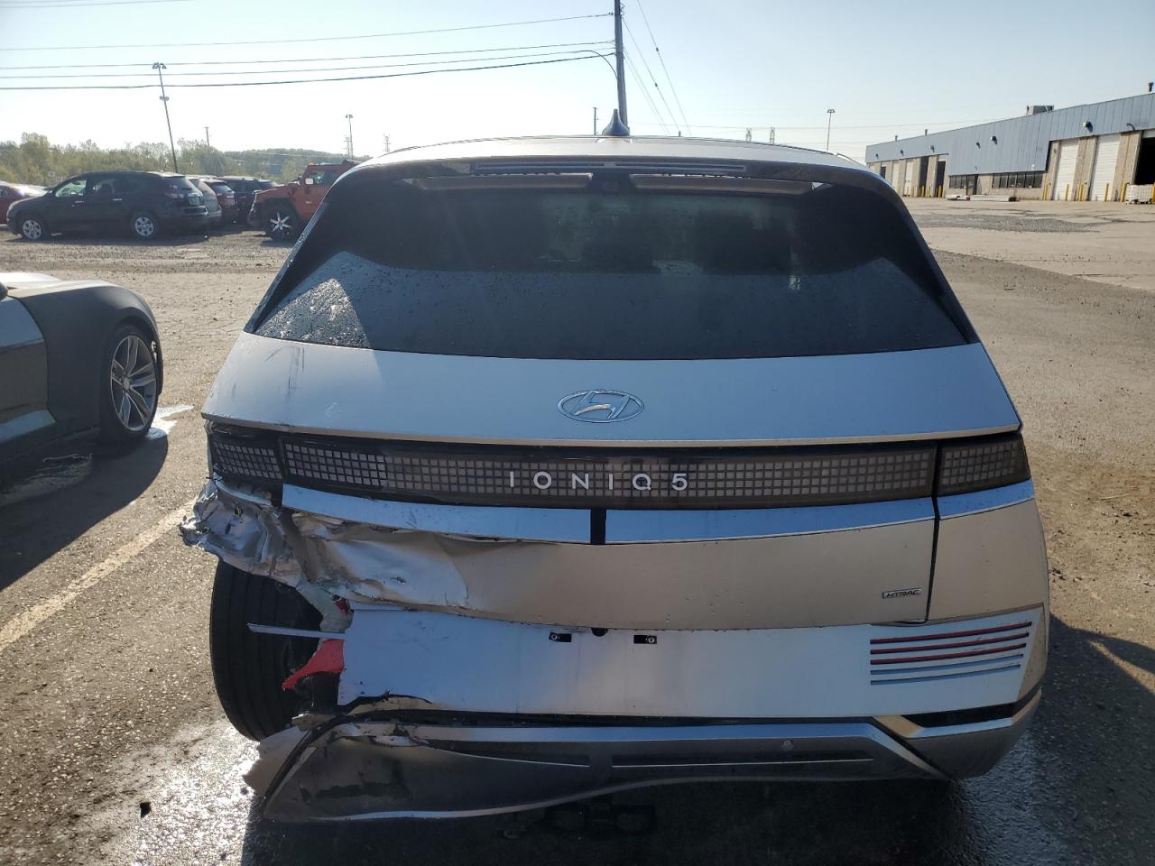 Hyundai Ioniq Limited Image 2