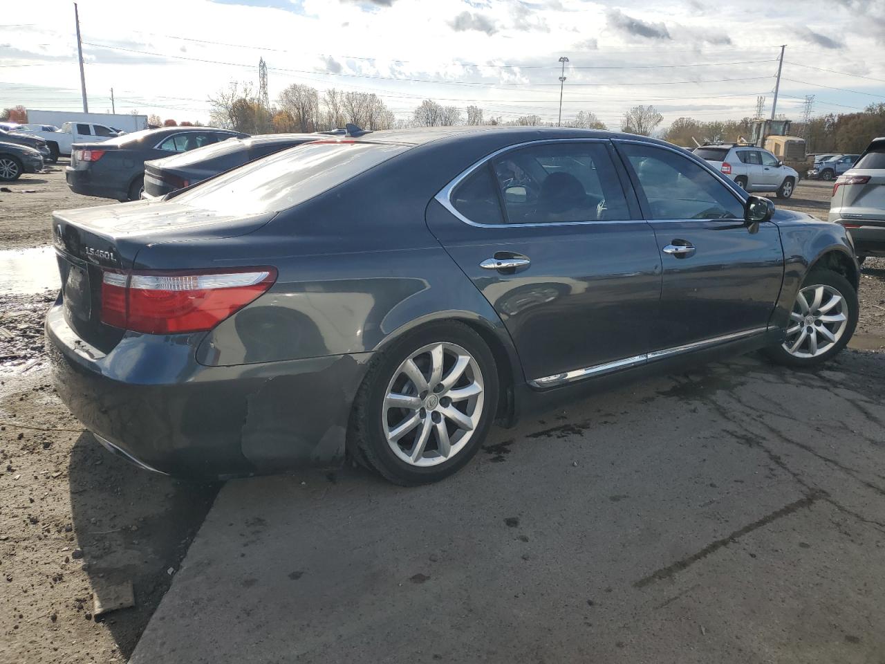 Lexus LS 460l Image 12