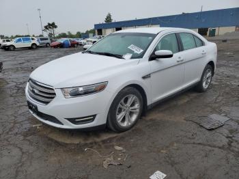  Salvage Ford Taurus