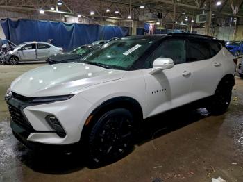  Salvage Chevrolet Blazer