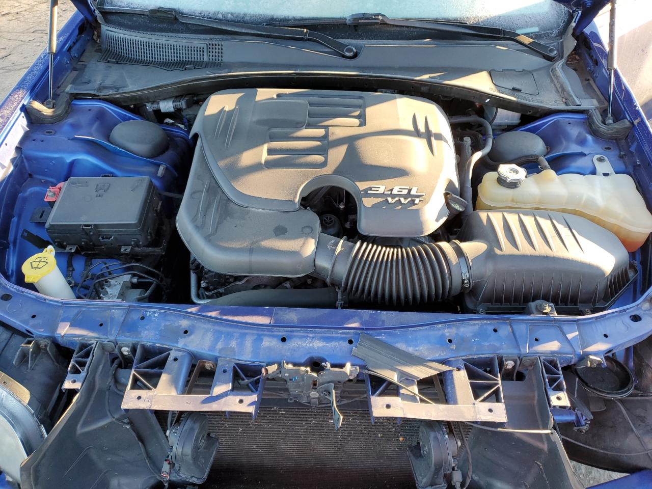 Chrysler 300 S Image 10