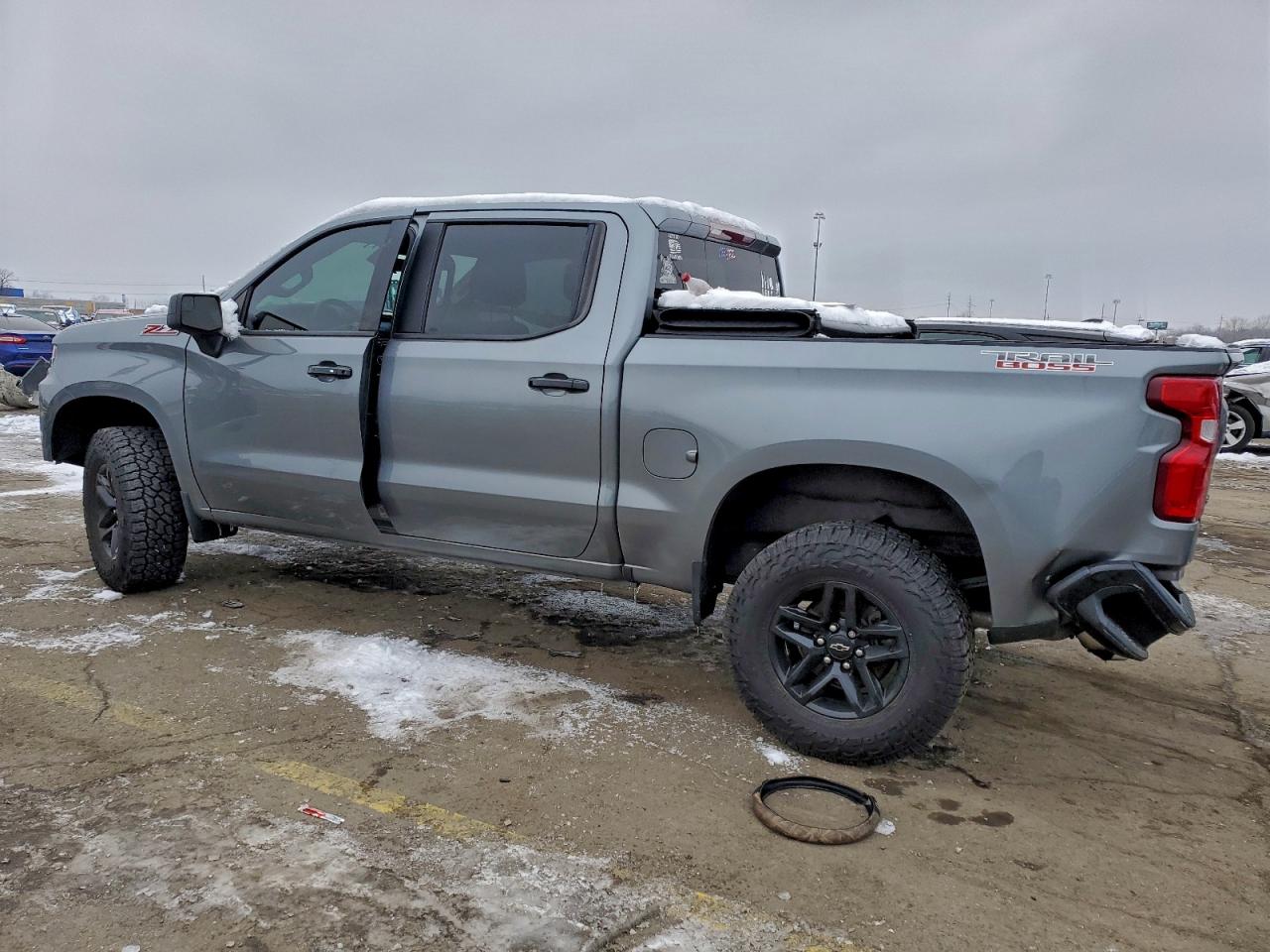 Chevrolet Silverado K1500 Lt Trail Boss Image 2