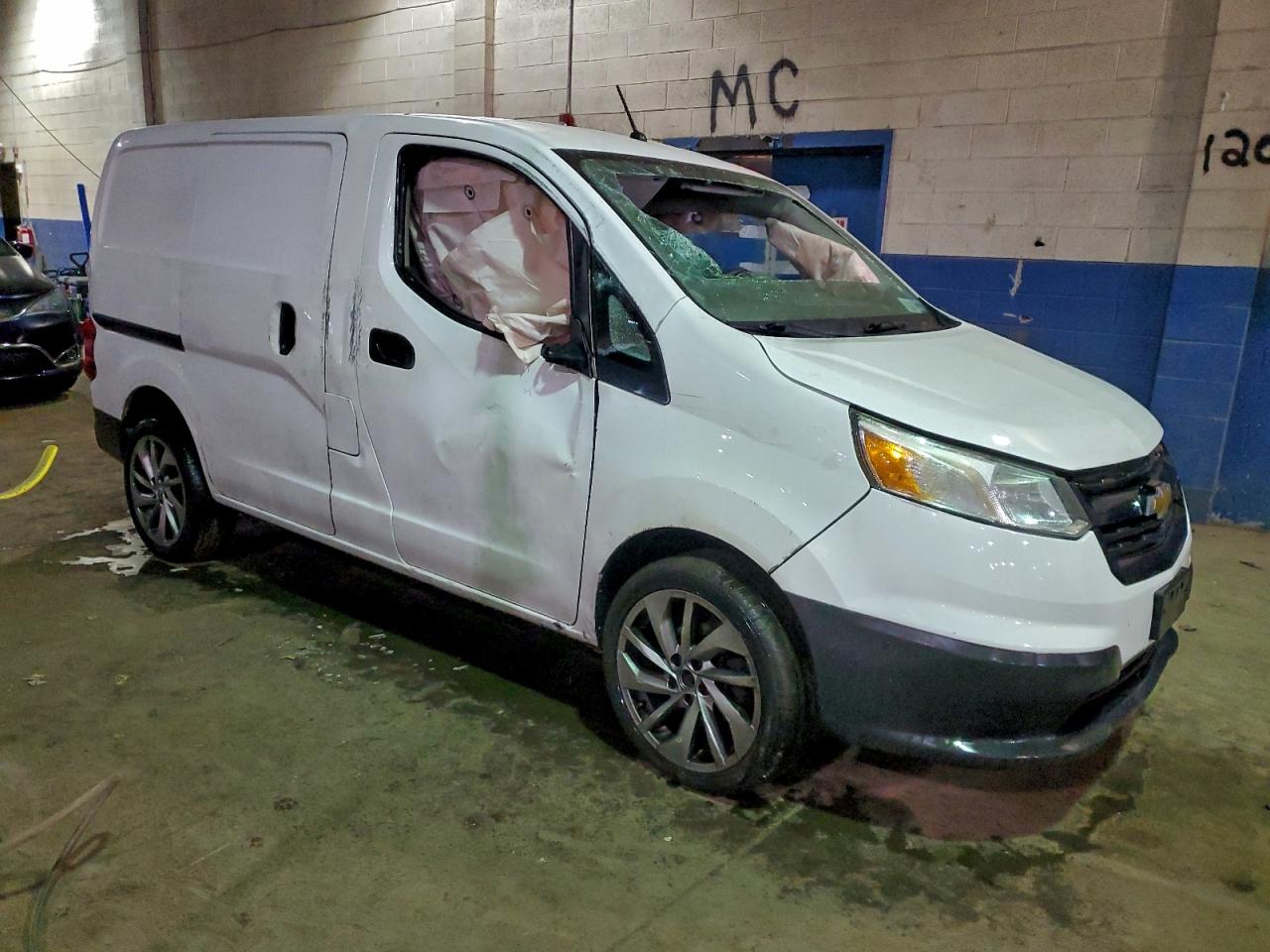 Chevrolet Express Lt Image 7