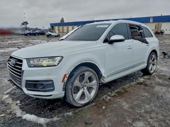  Salvage Audi Q7