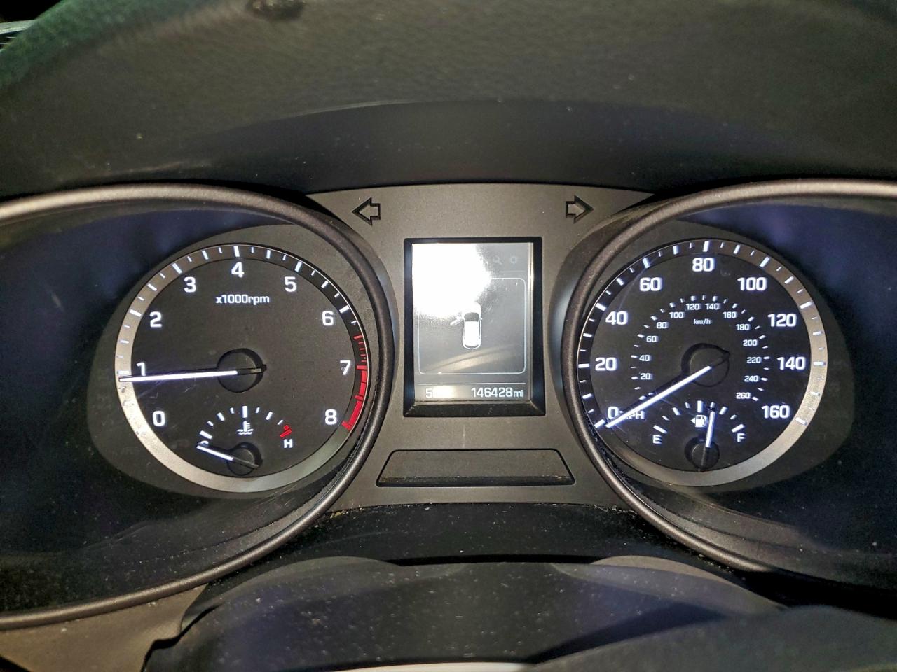 Hyundai SANTA FE Image 9