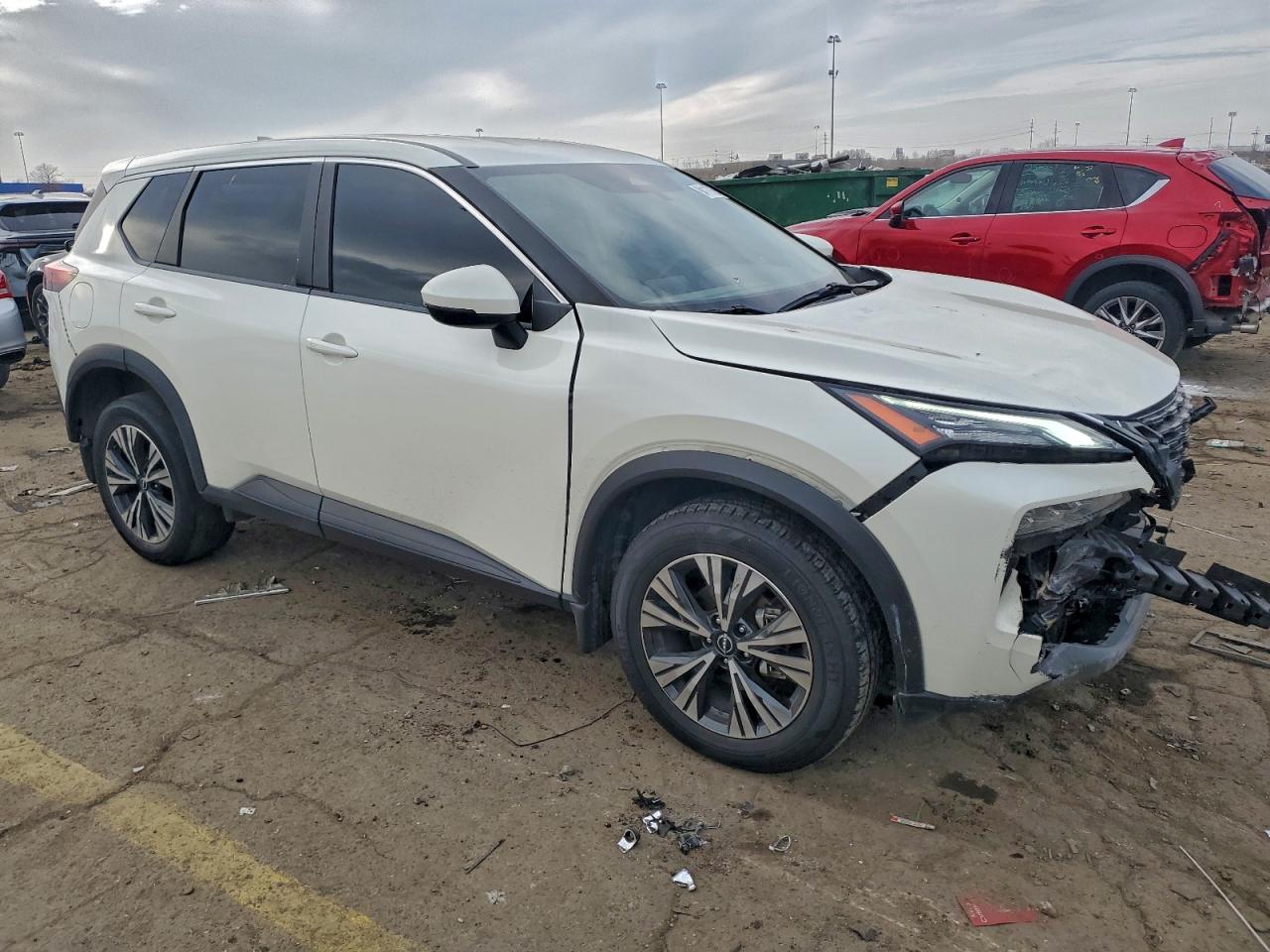 Nissan Rogue Sv Image 2