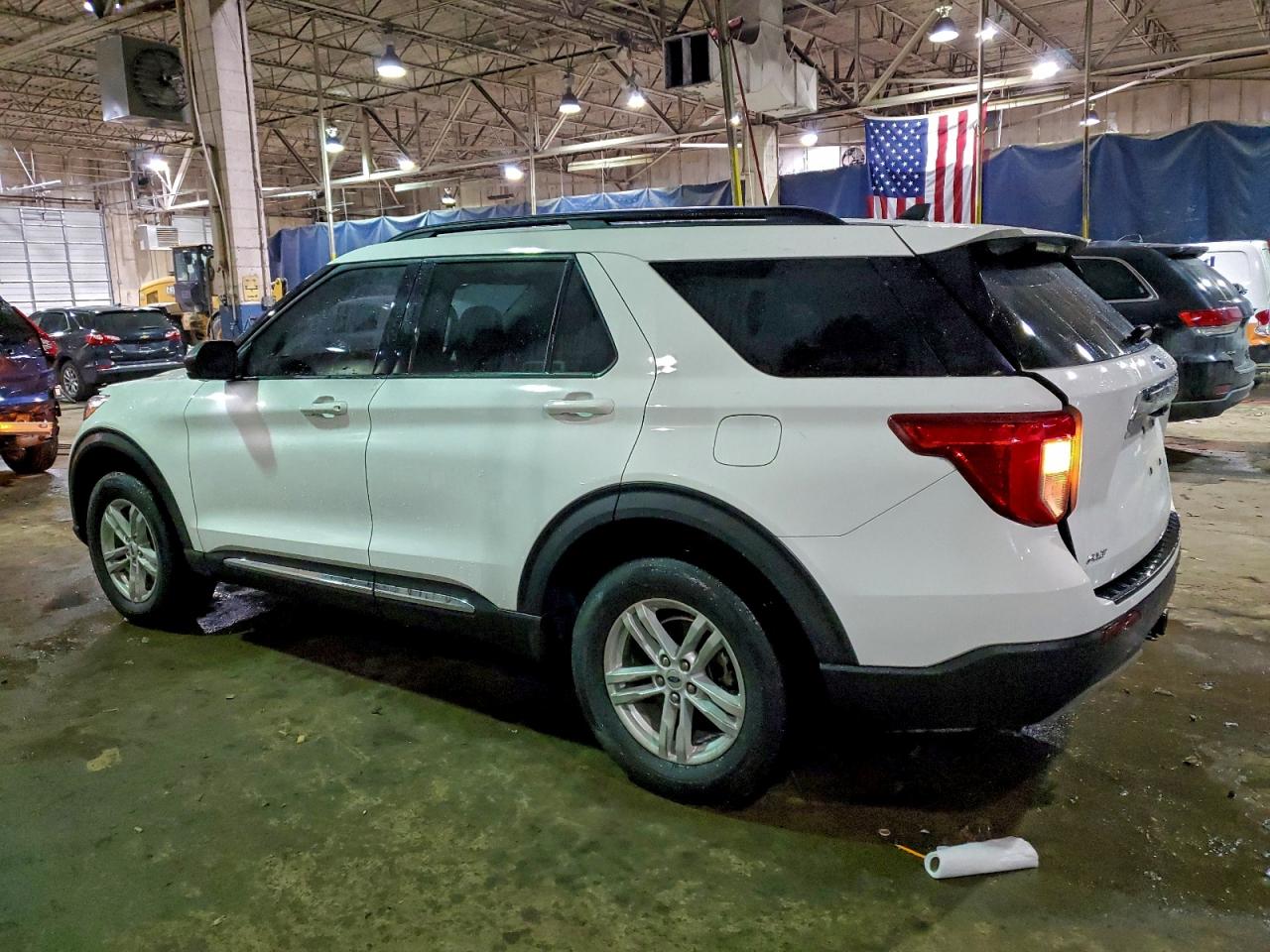 Ford Explorer Xlt Image 3