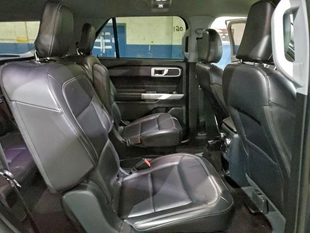 Ford Explorer Xlt Image 13