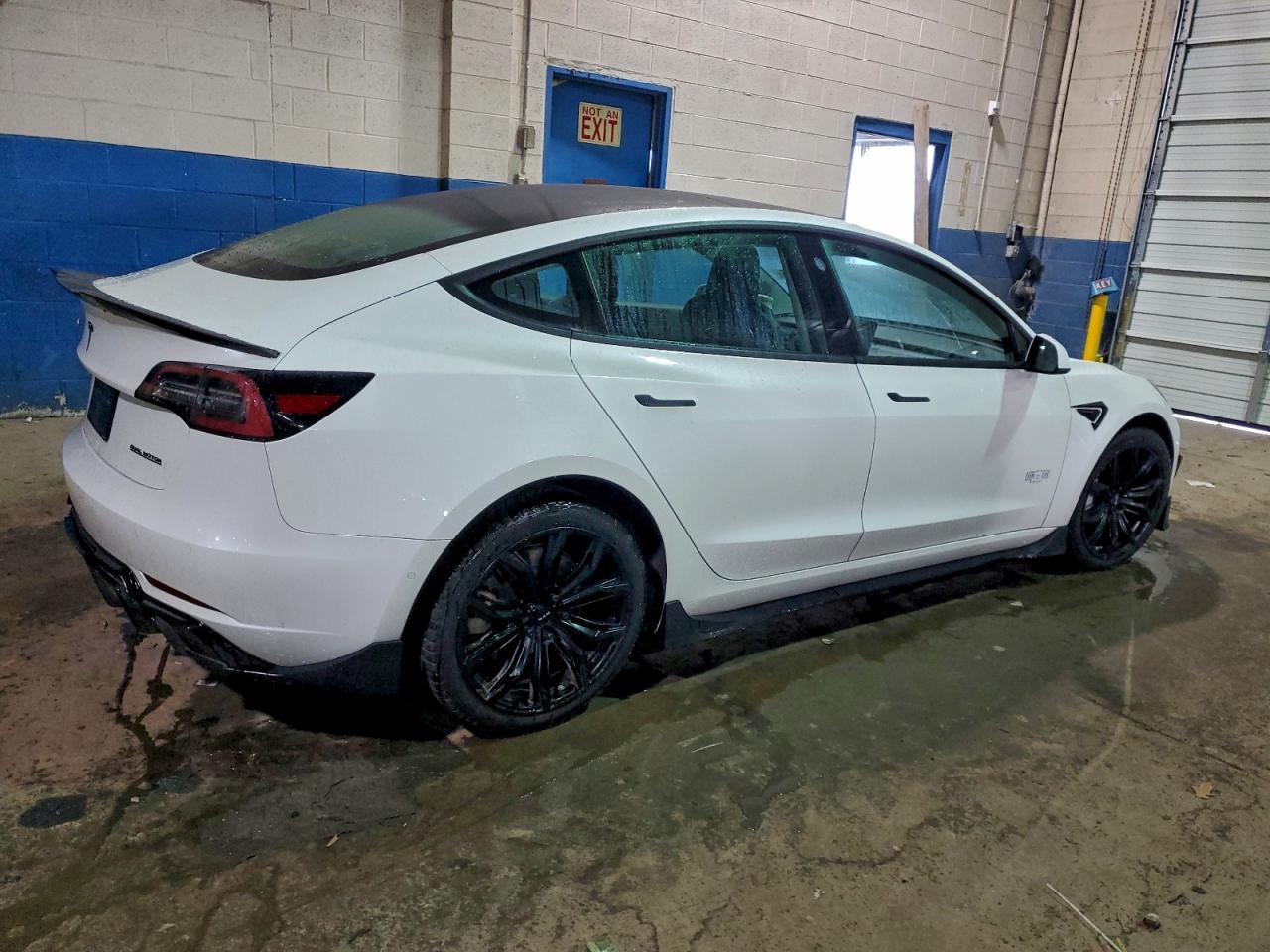 Tesla Model 3 Image 2