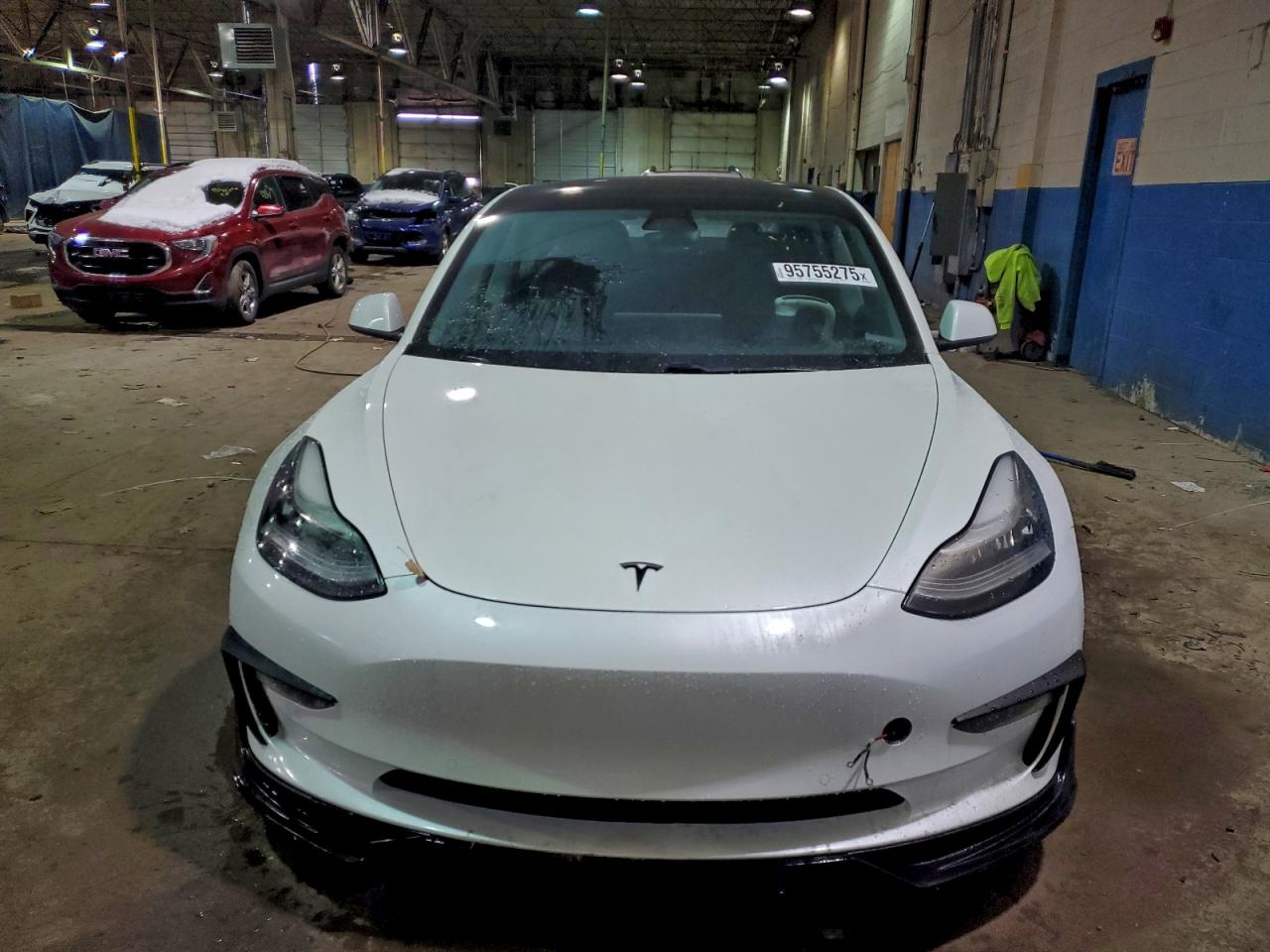 Tesla Model 3 Image 10