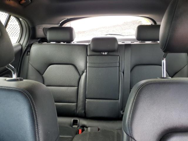 Mercedes-Benz GLA 250 4matic Image 6