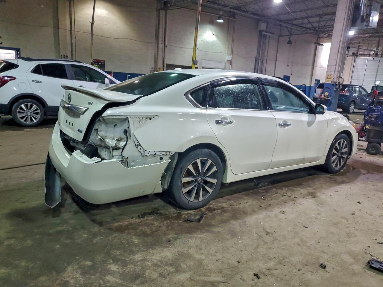 Nissan Altima 2.5 Image 10