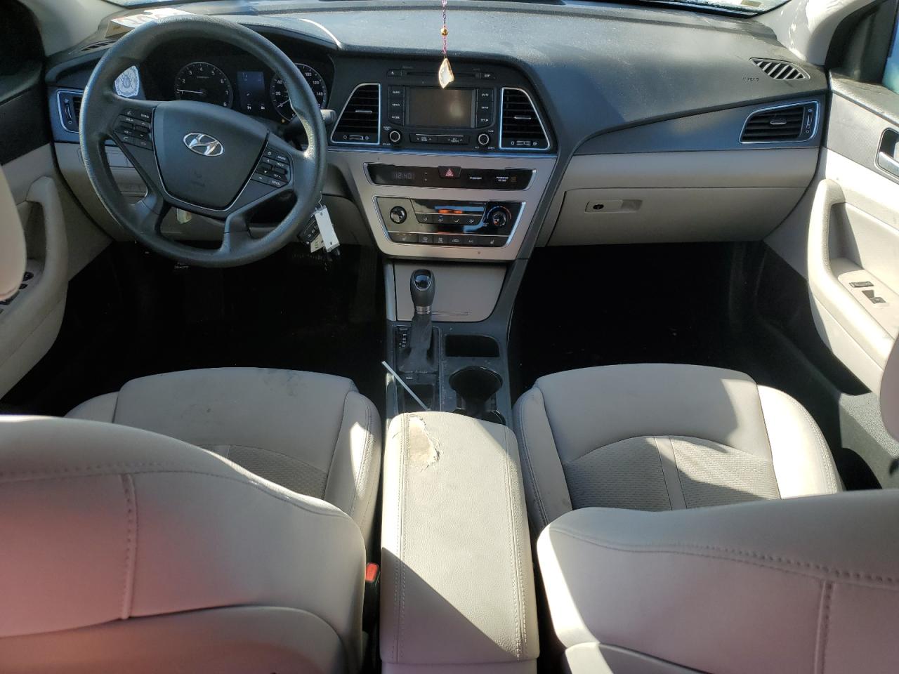 Hyundai SONATA Sport Image 3