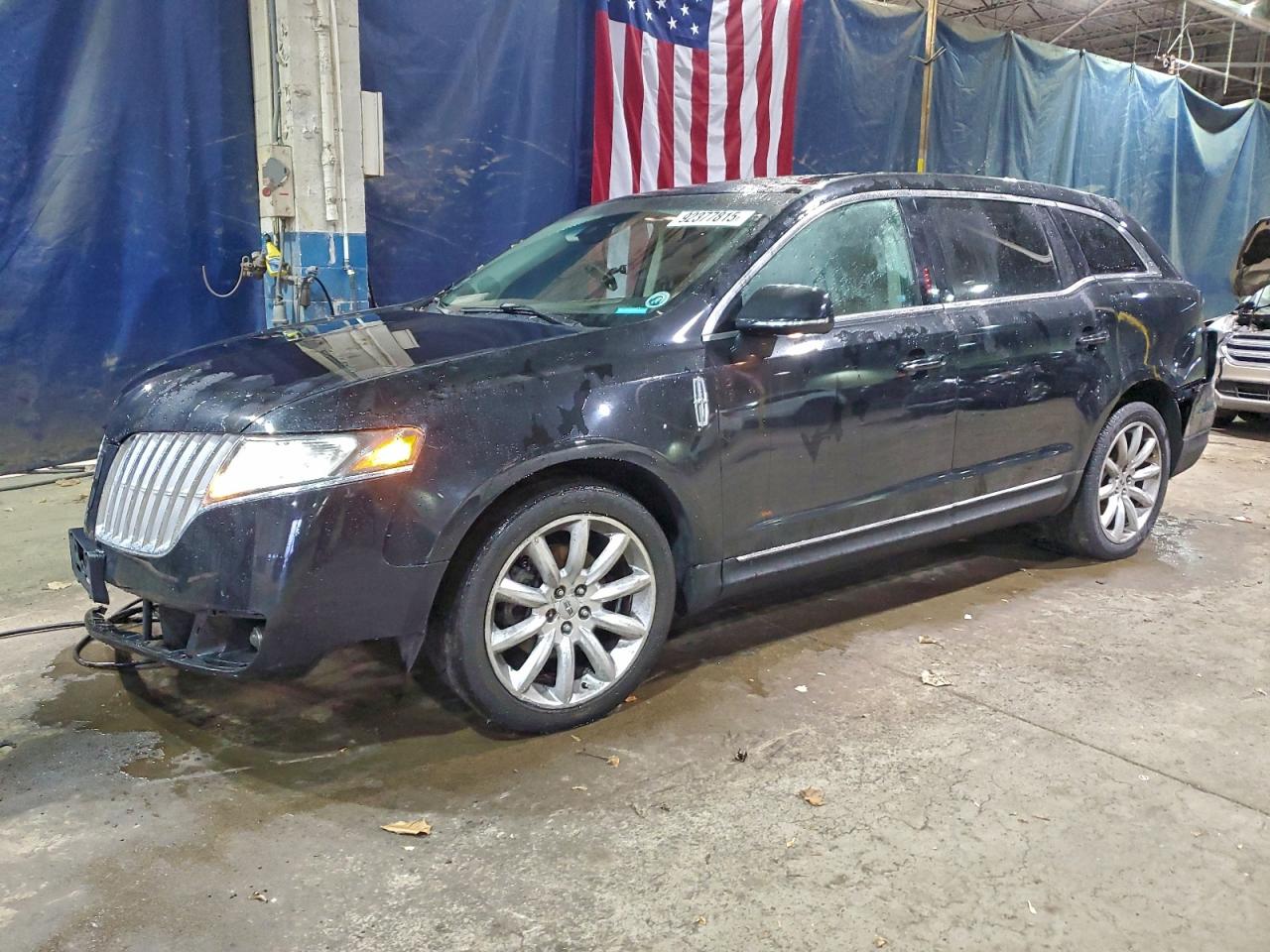Lincoln MKT Image 1
