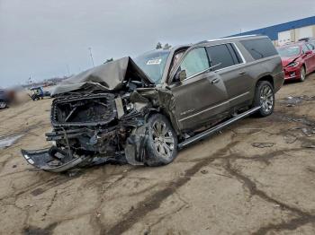  Salvage GMC Yukon