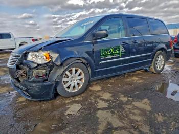  Salvage Chrysler Minivan