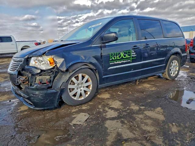  Salvage Chrysler Minivan