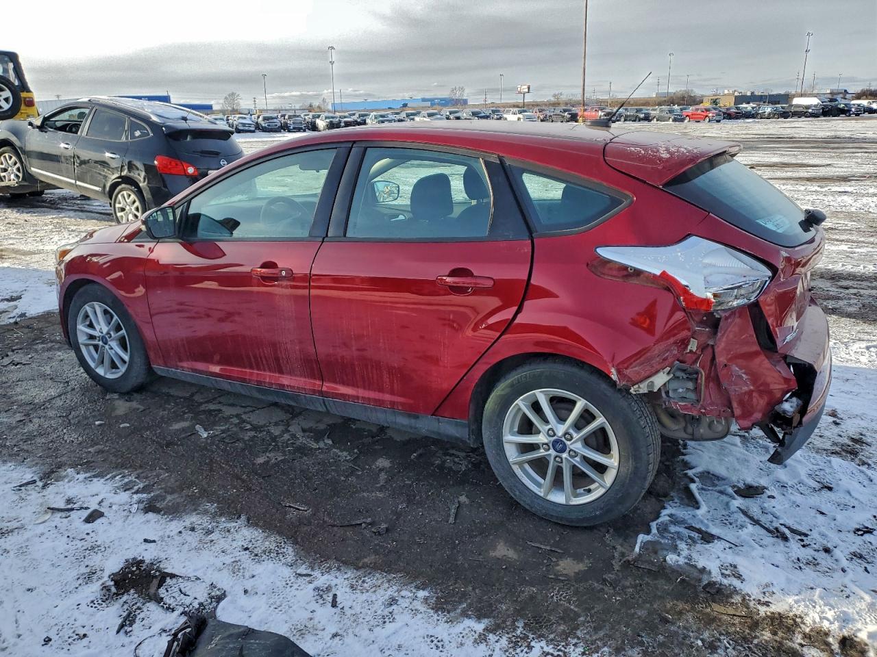 Ford Focus Se Image 11