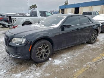  Salvage Chrysler 300