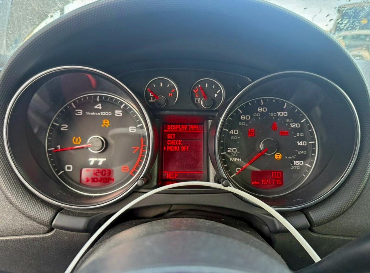 Audi TT 2.0t Image 9