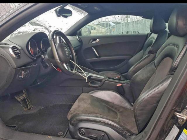 Audi TT 2.0t Image 10