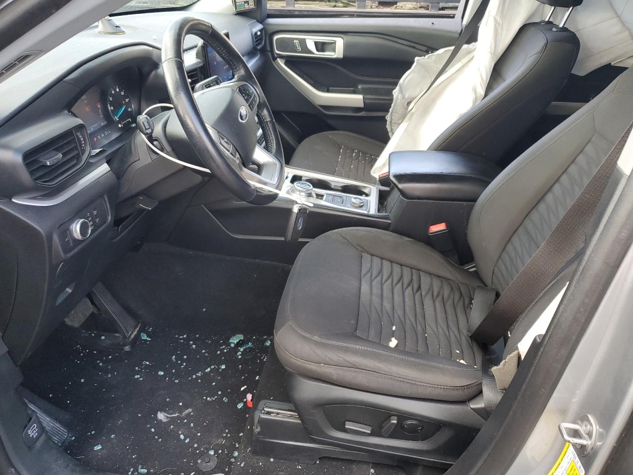 Ford Explorer Xlt Image 4