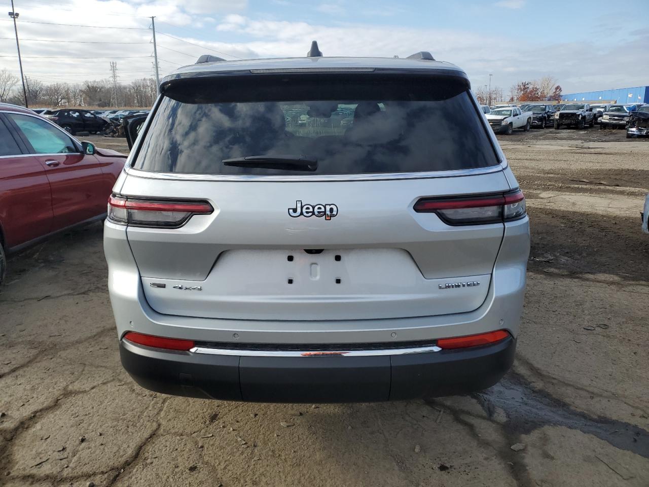 Jeep Grand Cherokee L Limited Image 5