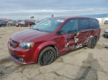  Salvage Dodge Caravan