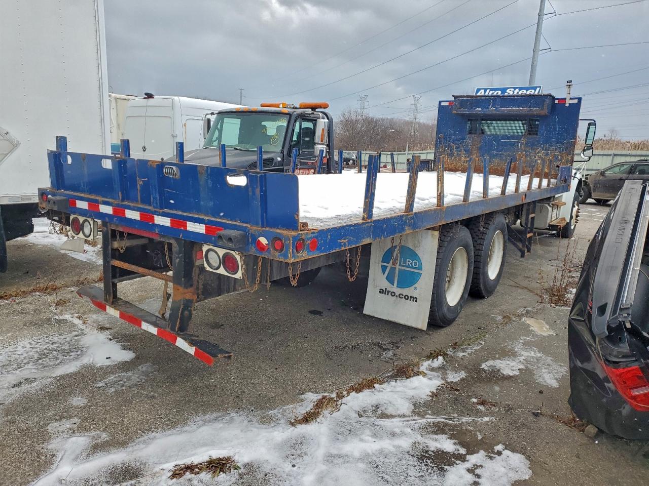 Freightliner M2 106 Medium Duty Image 2