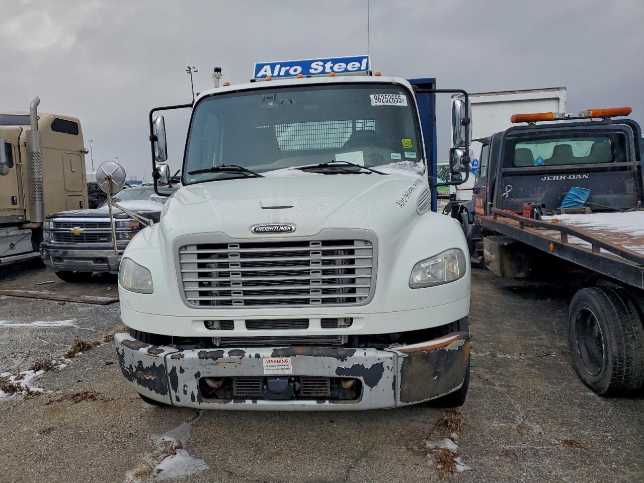 Freightliner M2 106 Medium Duty Image 13