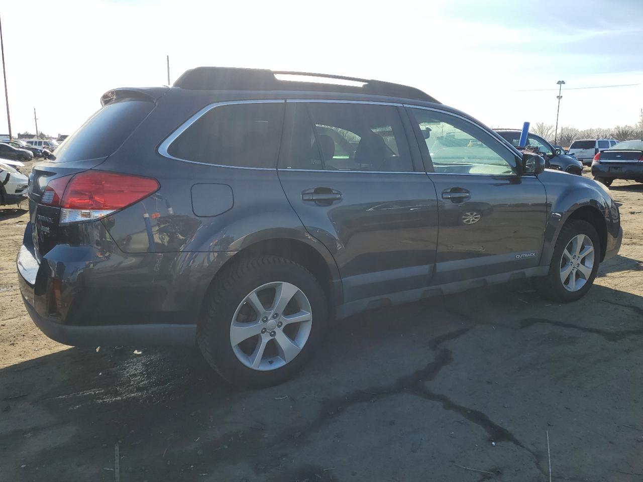 Subaru Outback 2.5i Premium Image 3