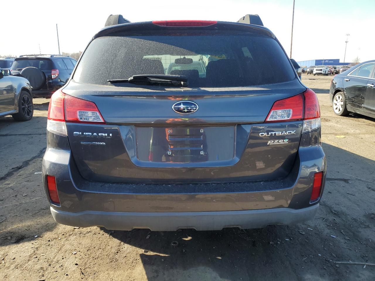 Subaru Outback 2.5i Premium Image 4