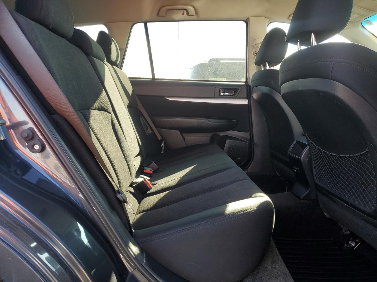 Subaru Outback 2.5i Premium Image 7