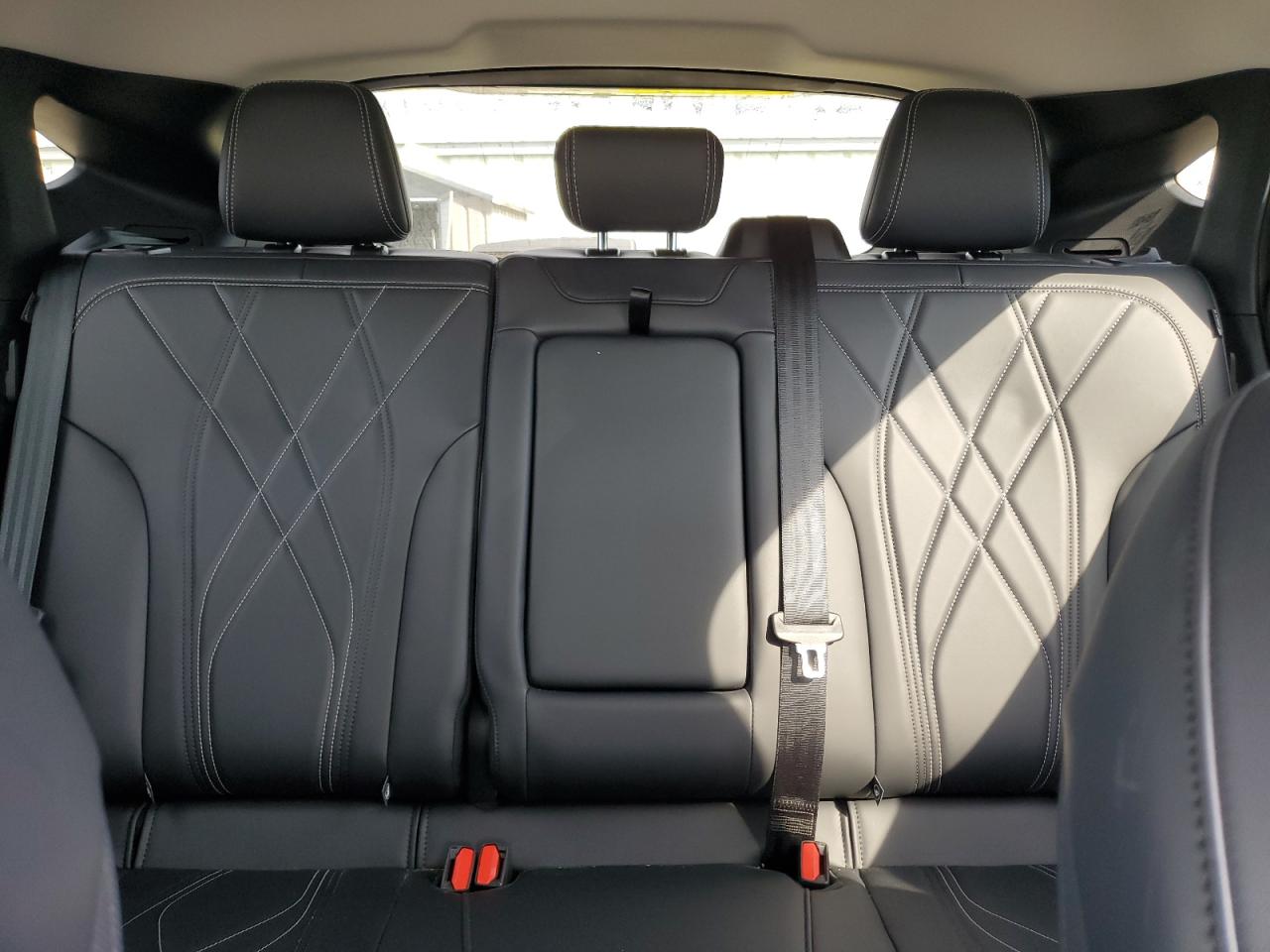 Ford Mustang Select Image 8