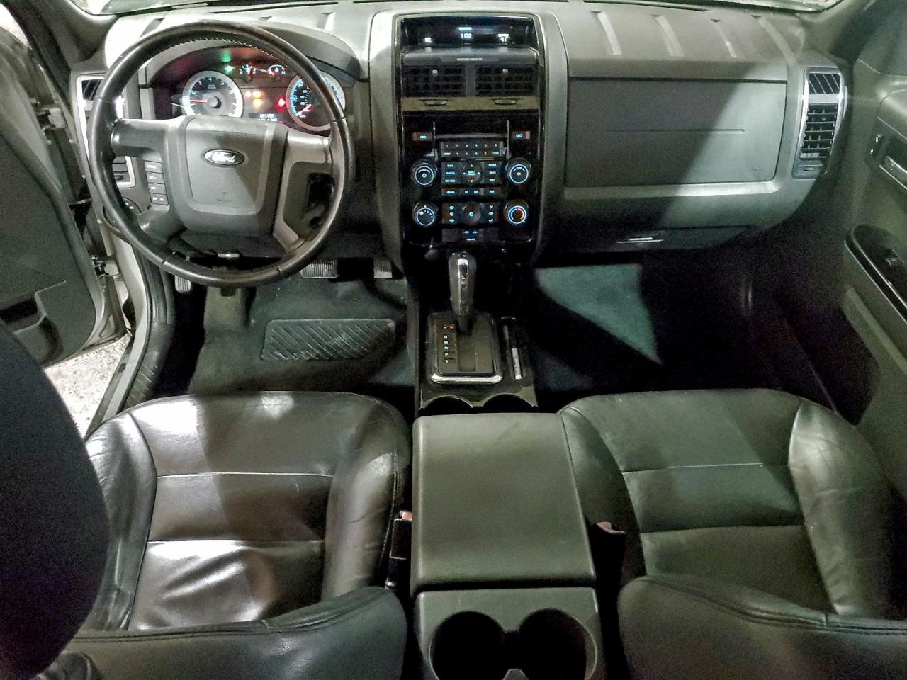 Ford Escape Limited Image 13