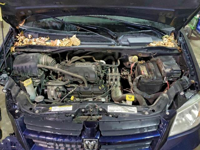 Dodge Caravan Hero Image 5