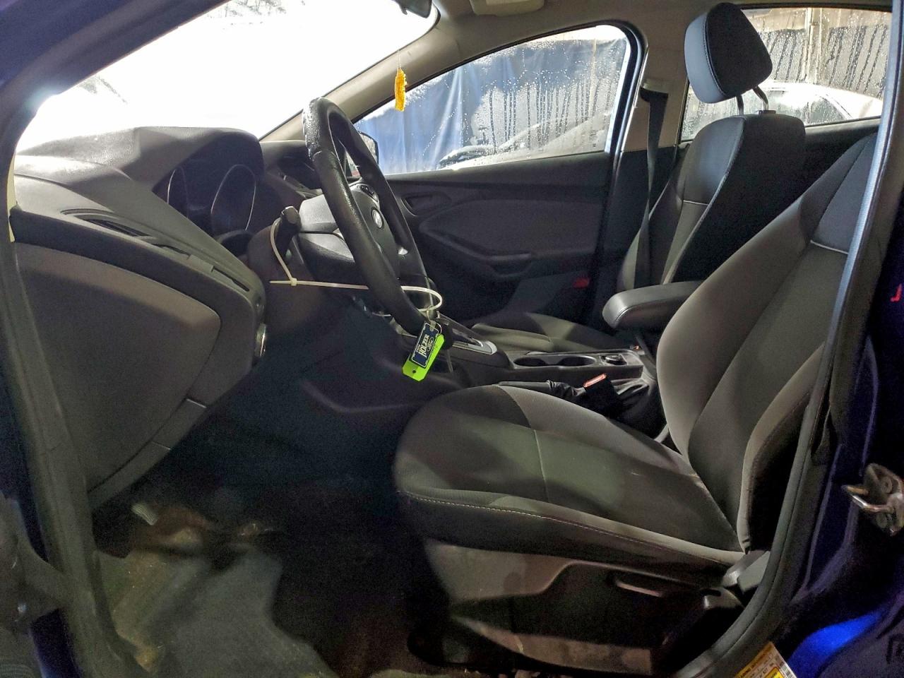 Ford Focus Se Image 11