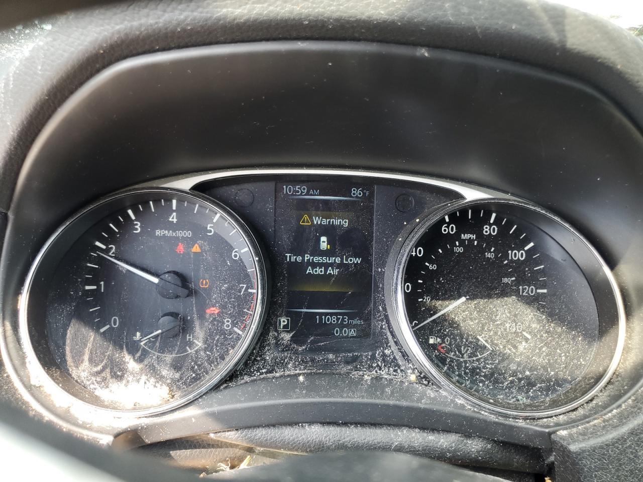 Nissan Rogue S Image 5