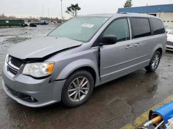  Salvage Dodge Caravan